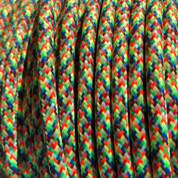 Cable colores pixelados