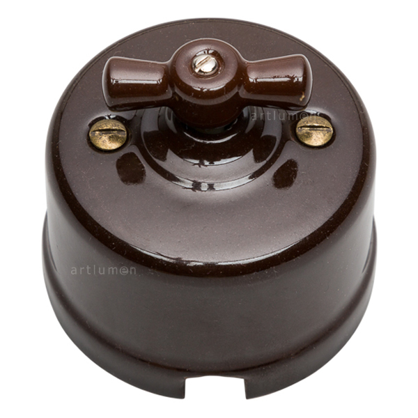 Interruptor marrón oscuro con lazo madera